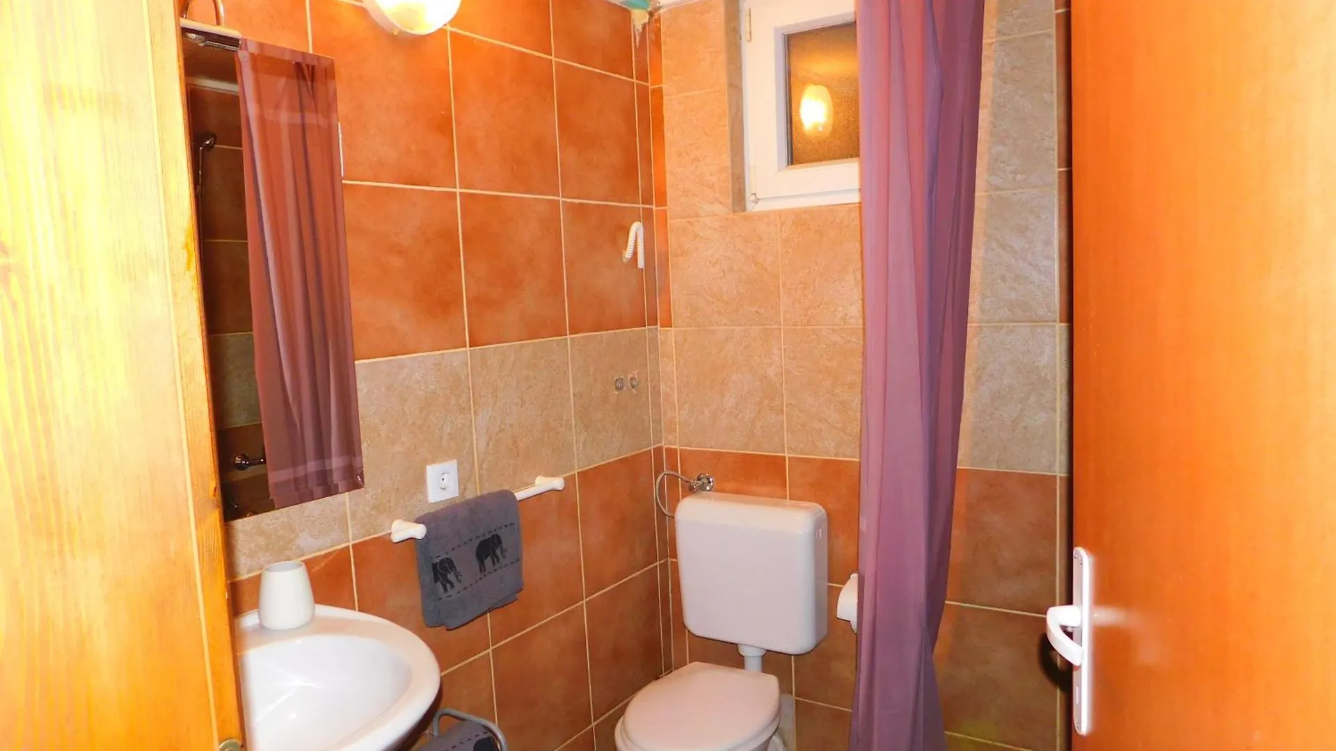 Apartman Slavica Gornji Karin Apartment