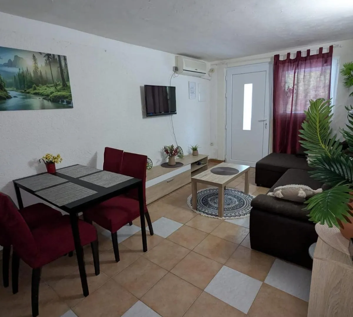 Apartman Slavica Gornji Karin Apartment